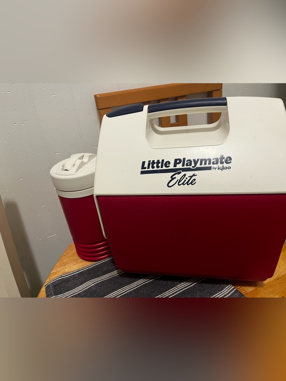 Little Playmate Elite Cooler - Cream & Deep Red